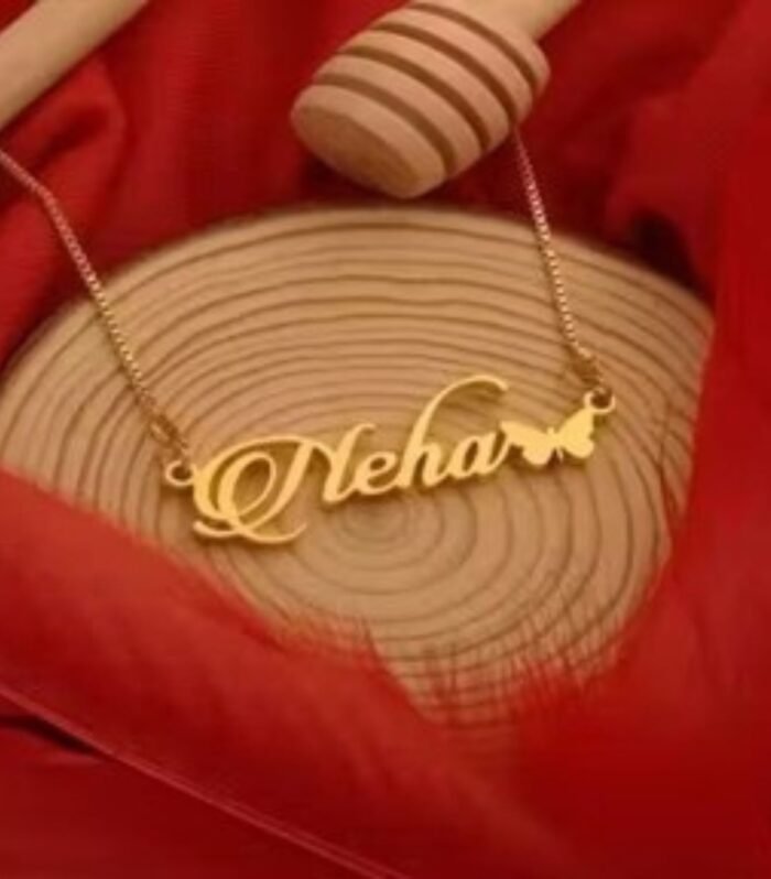 Butterfly Elegance – Soft Beauty Pendant